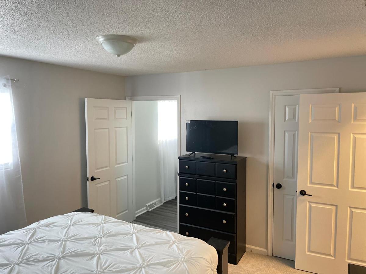 Spacious 1King Bd/2Queen Bd/* 1 Mile From I-85 Lexington Luaran gambar