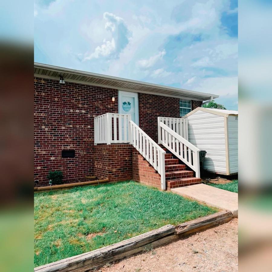 Spacious 1King Bd/2Queen Bd/* 1 Mile From I-85 Lexington Luaran gambar
