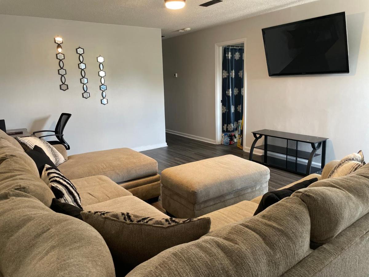 Spacious 1King Bd/2Queen Bd/* 1 Mile From I-85 Lexington Luaran gambar